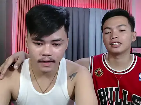 Snapshot of hot_emman chatting on 11-19-25, 05:07 hot emman online show from 11-19-25, 05:07