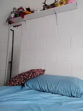 oxxy jean online show from 03-12-26, 02:32