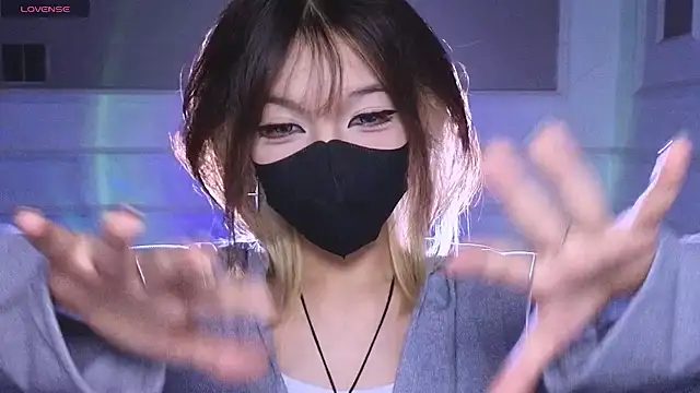 Snapshot of _____Panda_____ chatting on 05-27-26, 02:52 Panda online show from 05-27-26, 02:52