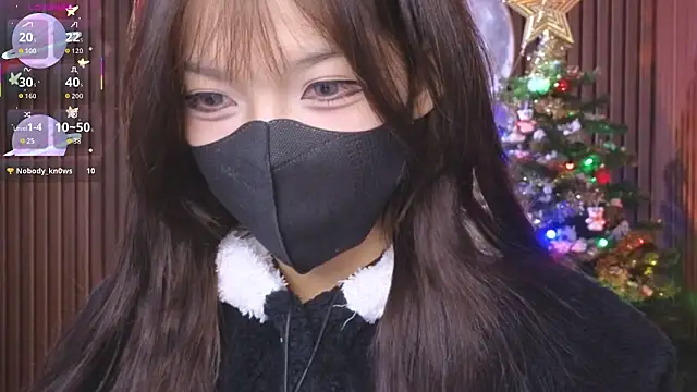      Panda      online show from 12-18-25, 05:06