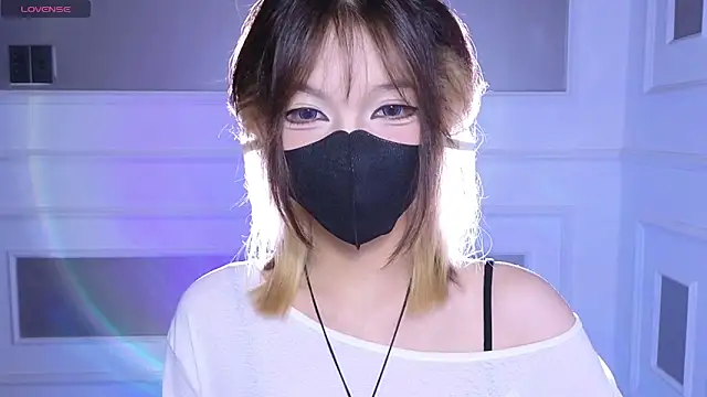 Snapshot of _____Panda_____ chatting on 05-30-26, 03:46 Panda online show from 05-30-26, 03:46