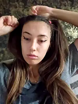 Virgin Pussy Horny online show from 10-06-25, 06:58