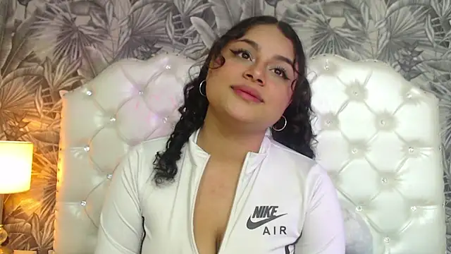 RylieRoss online show from 12-02-25, 01:02