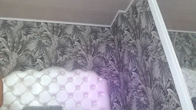 RylieRoss online show from 11-08-25, 01:14