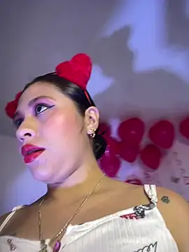 Snapshot of LuluMonroe_Eup chatting on 02-06-26, 04:41 LuluMonroe Eup online show from 02-06-26, 04:41