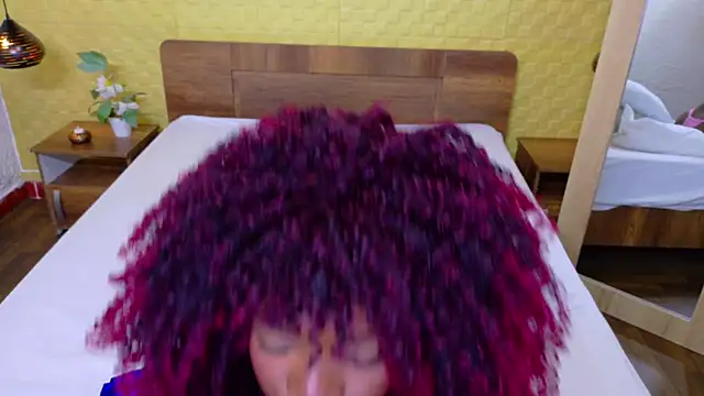 Chocolatte dreams online show from 10-09-25, 08:09