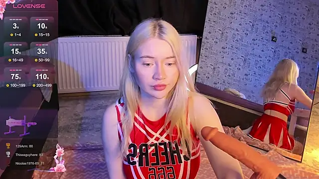 Lillie Berry online show from 02-15-26, 04:57