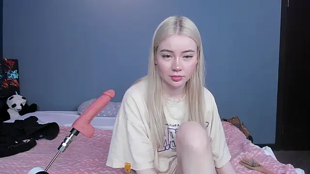 Lillie Berry online show from 05-21-26, 05:27