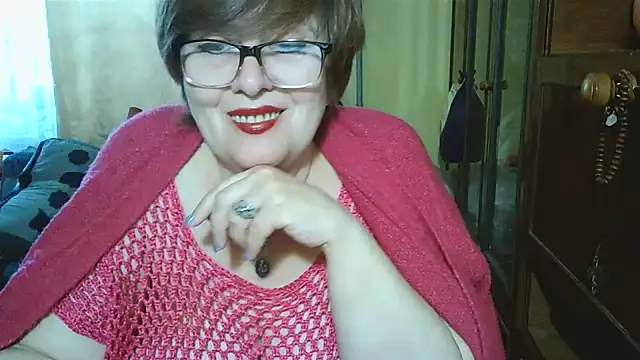Snapshot of VeronicaGold511 chatting on 10-16-25, 07:49 VeronicaGold511 online show from 10-16-25, 07:49