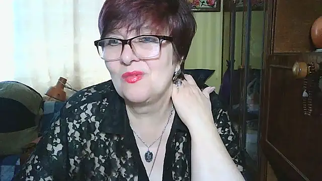 VeronicaGold511 online show from 12-18-25, 08:41