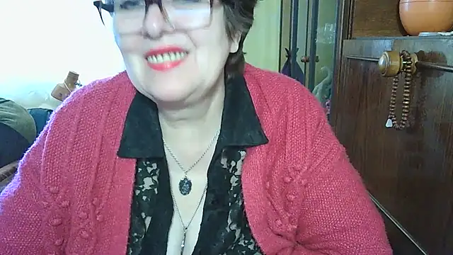 VeronicaGold511 online show from 04-24-26, 07:10