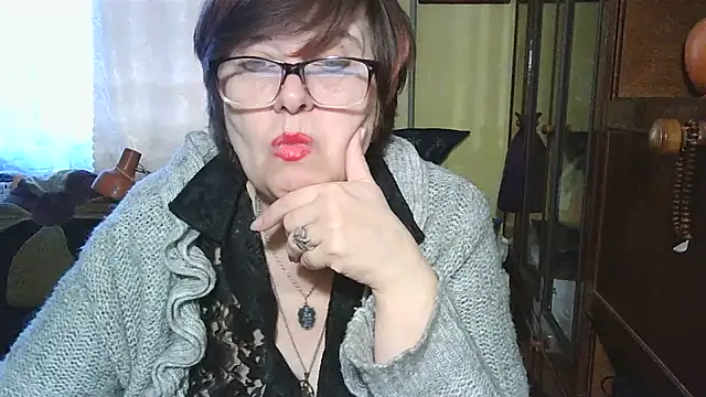 VeronicaGold511 online show from 02-26-26, 05:51