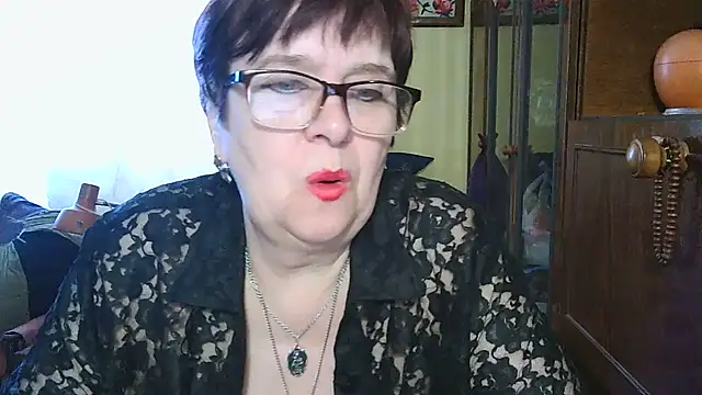 VeronicaGold511 online show from 03-12-26, 06:50