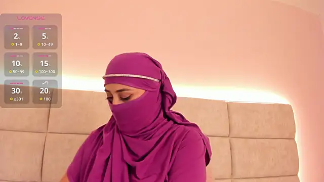 Snapshot of _habib_ chatting on 10-06-25, 11:55 habib online show from 10-06-25, 11:55