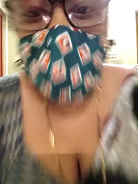 sweet-lotus online show from 11-13-25, 08:18