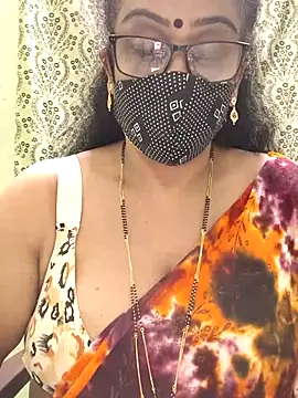 Snapshot of sweet-lotus chatting on 10-22-25, 09:46 sweet-lotus online show from 10-22-25, 09:46
