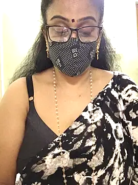 sweet-lotus online show from 01-10-26, 05:25