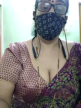 sweet-lotus online show from 12-14-25, 01:39