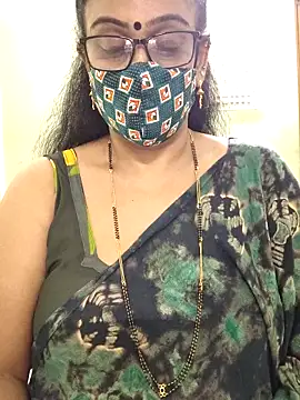 sweet-lotus online show from 12-20-25, 05:54