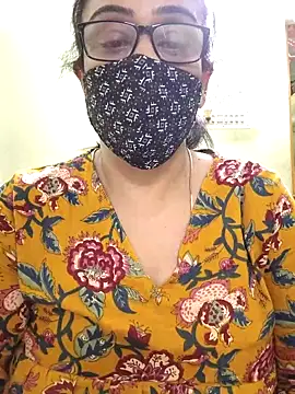 sweet-lotus online show from 04-16-26, 06:03