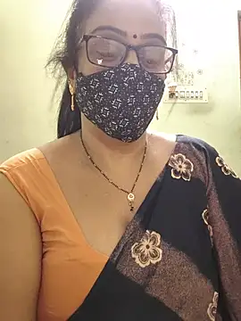 Snapshot of sweet-lotus chatting on 05-15-26, 06:11 sweet-lotus online show from 05-15-26, 06:11