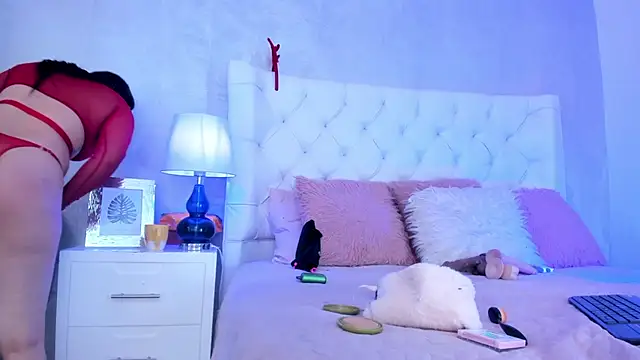 Yara Bliss  online show from 11-14-25, 03:15