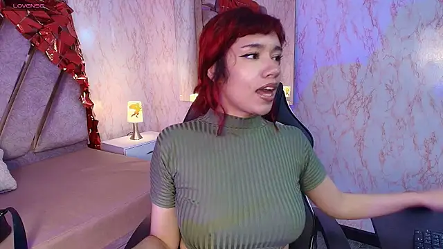 Snapshot of redd_pandaa chatting on 02-24-26, 03:18 redd pandaa online show from 02-24-26, 03:18