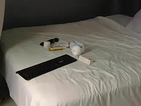 Babysex32 online show from 12-18-25, 11:36