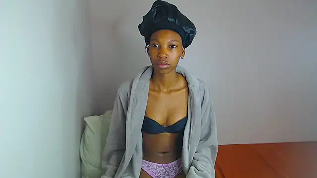 JuicyAdiction online show from 10-05-25, 09:22