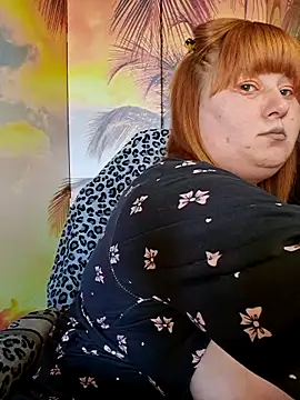 Miss tits2025 online show from 04-13-26, 07:23