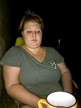 Miss tits2025 online show from 06-05-26, 07:30