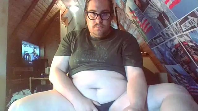 chubbyDavid1998 online show from 04-25-26, 12:30