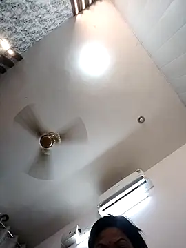 Cute-Janvi20 online show from 03-18-26, 06:42