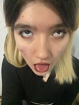 Snapshot of Cherry___Blossom chatting on 02-21-26, 11:12 Cherry Blossom online show from 02-21-26, 11:12