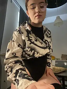 Cherry   Blossom online show from 11-27-25, 09:21