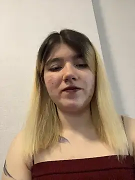 Snapshot of Cherry___Blossom chatting on 02-22-26, 11:12 Cherry Blossom online show from 02-22-26, 11:12