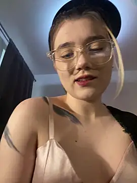 Cherry   Blossom online show from 12-05-25, 09:08