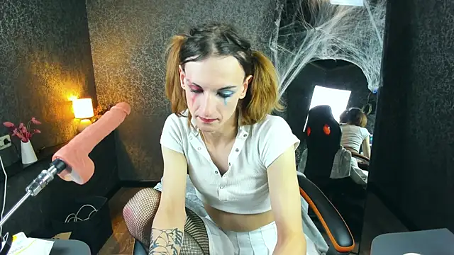 Anjela Botton online show from 04-21-26, 01:53