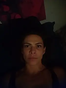 Veronnaink online show from 10-25-25, 03:38