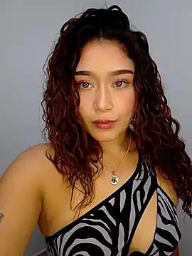 Snapshot of LilithAmber11 chatting on 10-10-25, 11:27 LilithAmber11 online show from 10-10-25, 11:27