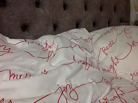 evelinflr online show from 10-29-25, 08:08