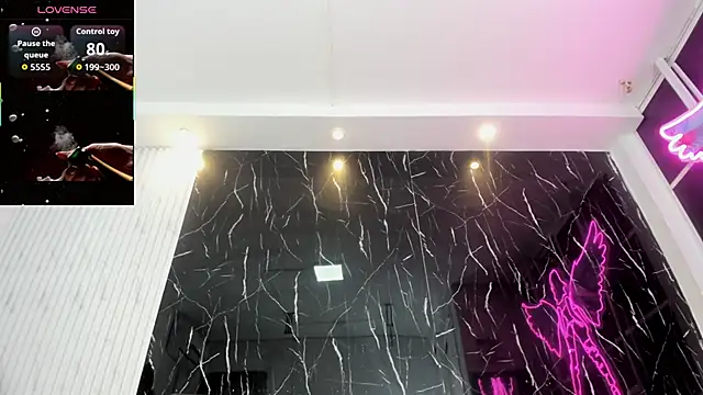 Nini Beyker online show from 01-18-26, 12:30