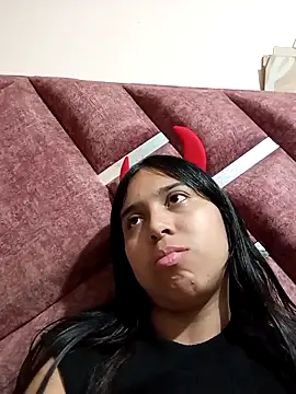 VioletaBliss1 online show from 11-01-25, 02:29