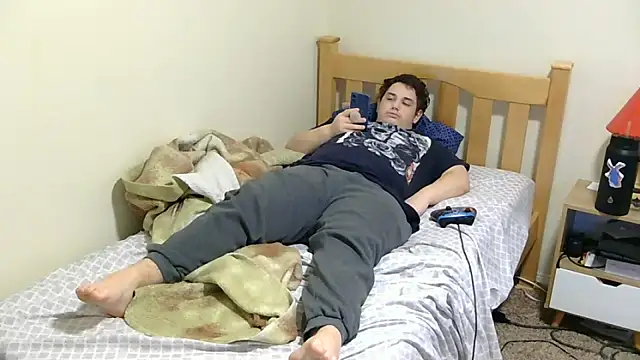 Snapshot of Breyyyyyyyy chatting on 11-03-25, 10:46 Breyyyyyyyy online show from 11-03-25, 10:46