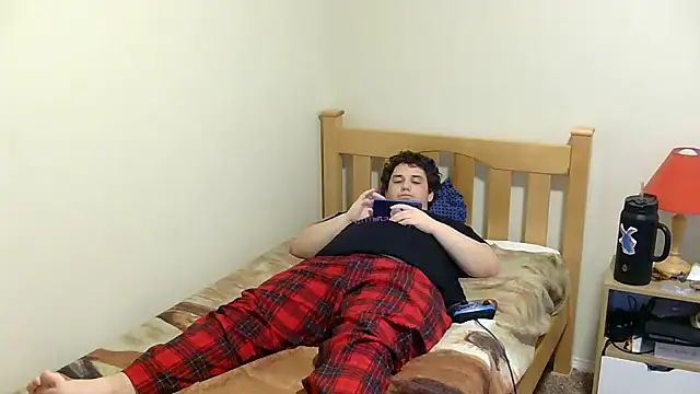 Snapshot of Breyyyyyyyy chatting on 11-06-25, 08:46 Breyyyyyyyy online show from 11-06-25, 08:46