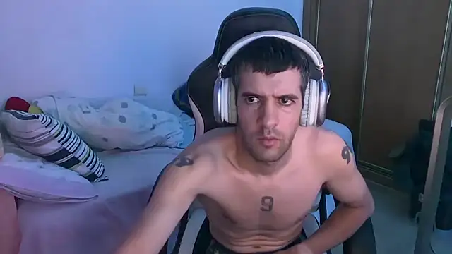 XxpartacXX19cm online show from 09-19-25, 01:20