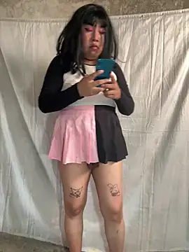 Snapshot of Kenchyak13 chatting on 09-25-25, 10:05 Kenchyak13 online show from 09-25-25, 10:05