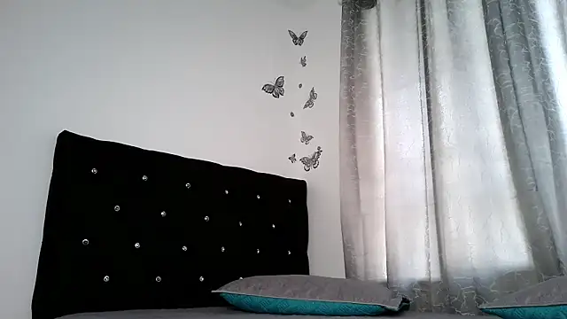 abella-lemus online show from 12-15-25, 04:35