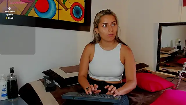 abella-lemus online show from 09-15-25, 01:55