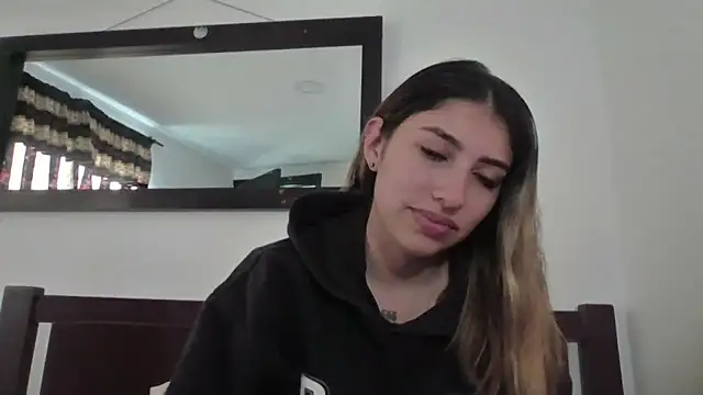 AriaBliss- online show from 05-13-26, 06:48